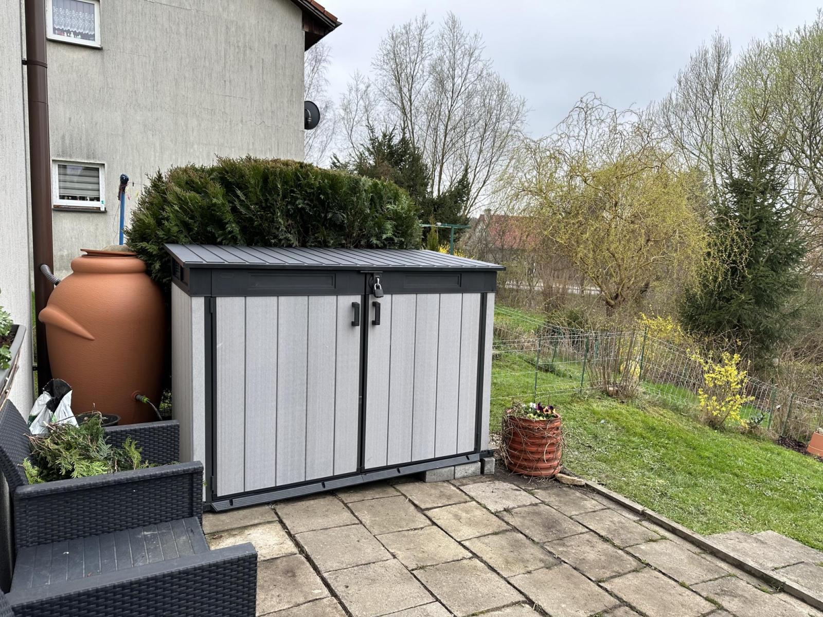 Keter Grande Store dulap de grădină din material sintetic