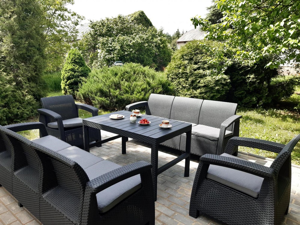 Mobilier de grădină Corfu Lyon Max culoarea grafit, set cu măsuță reglabilă