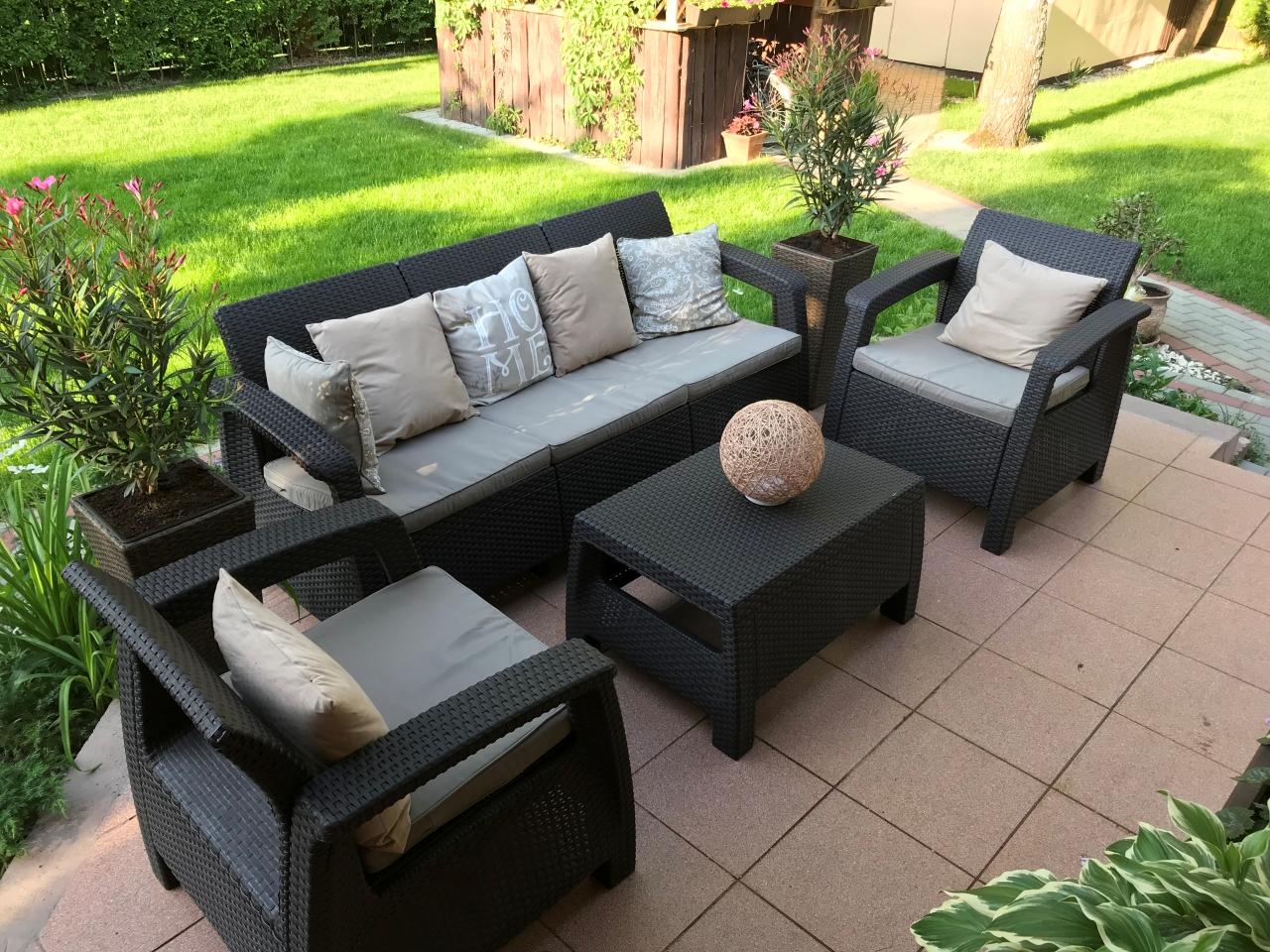 Corfu set Max Curver maro