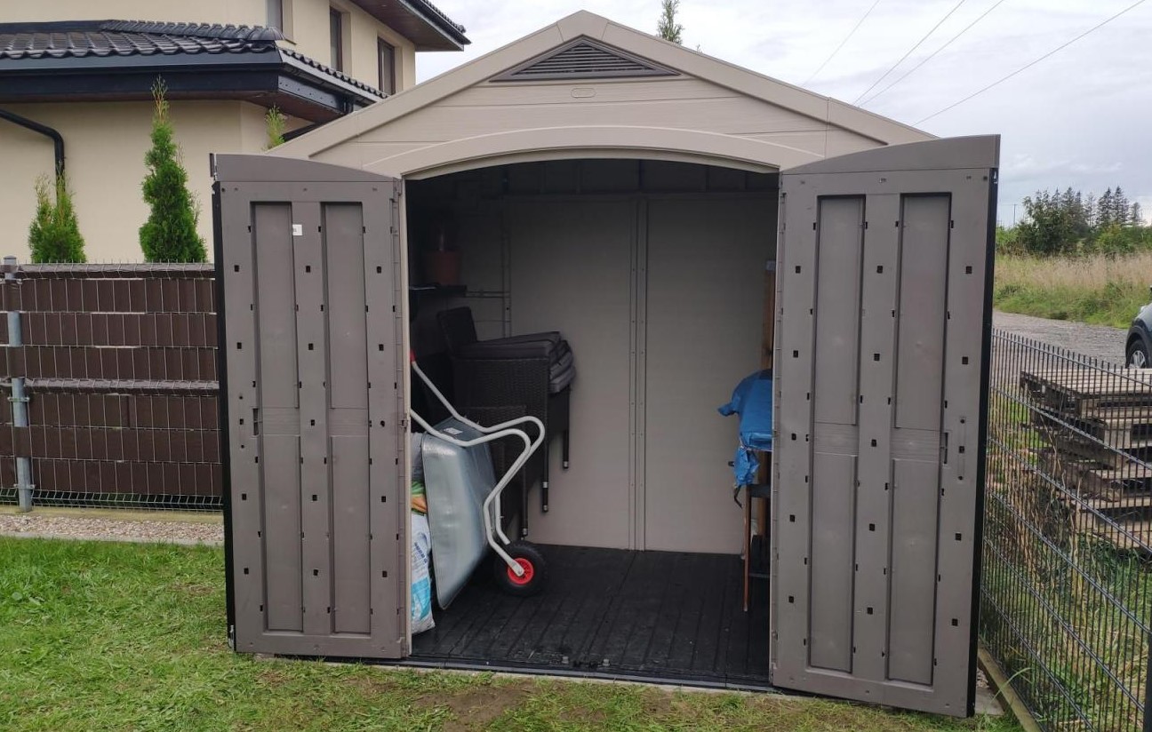 Keter Factor 8x6 cu ușă dublă și podea