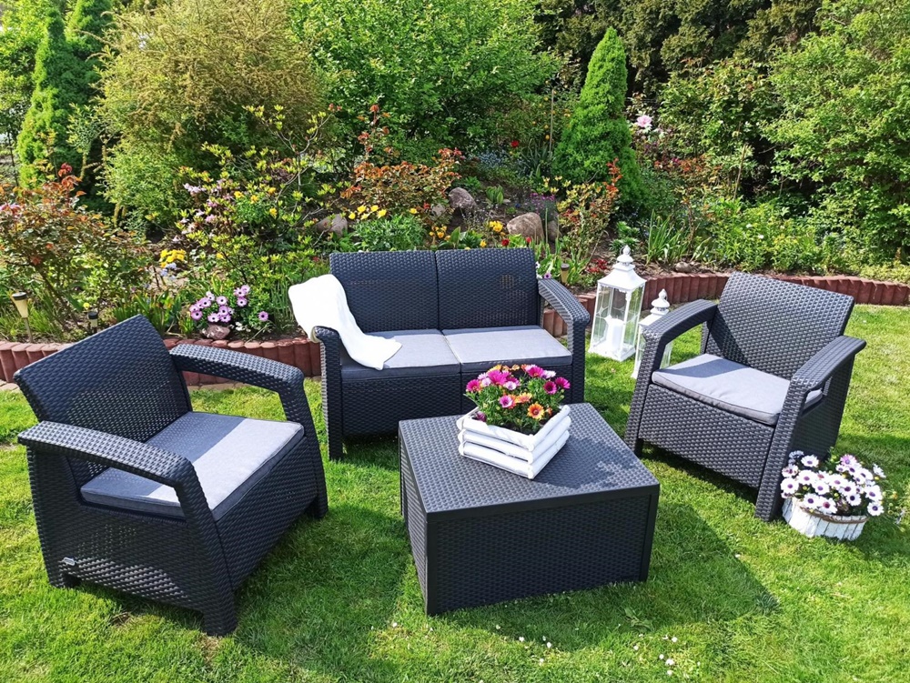 Mobilierul Corfu Box este fabricat din plastic