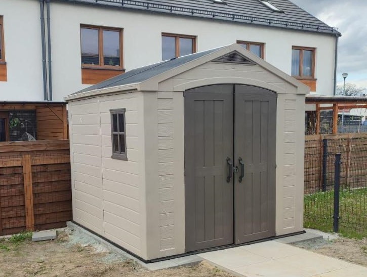 Căsuță de grădină Keter Factor 8x8 (6,5m2)