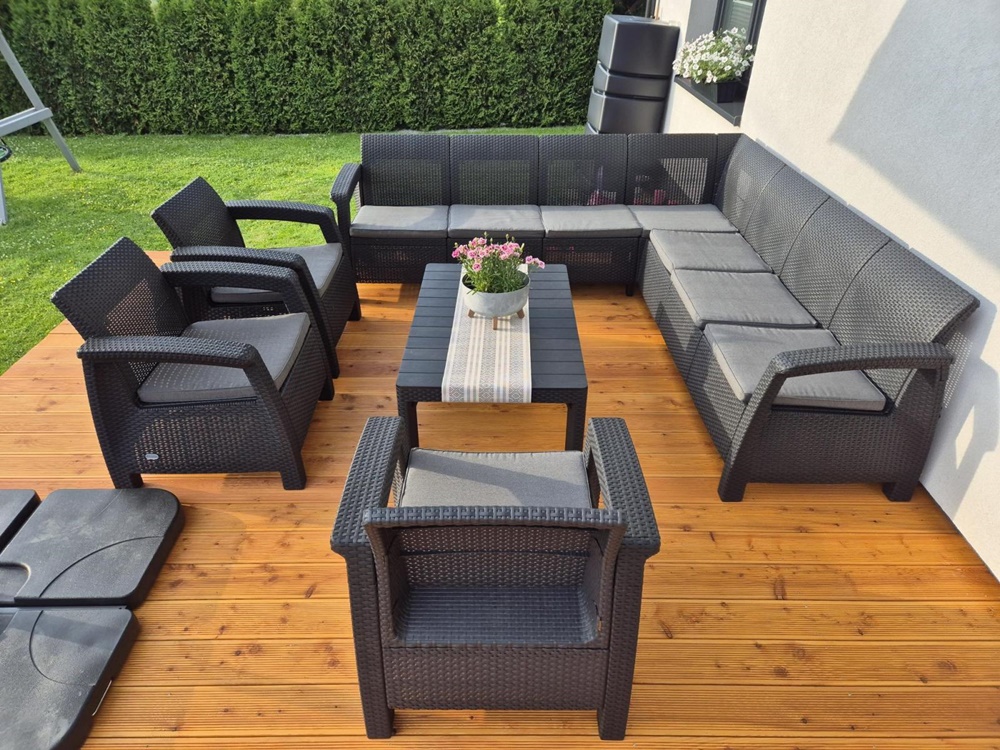 Set mare de grădină cu masă Rellme și două fotolii